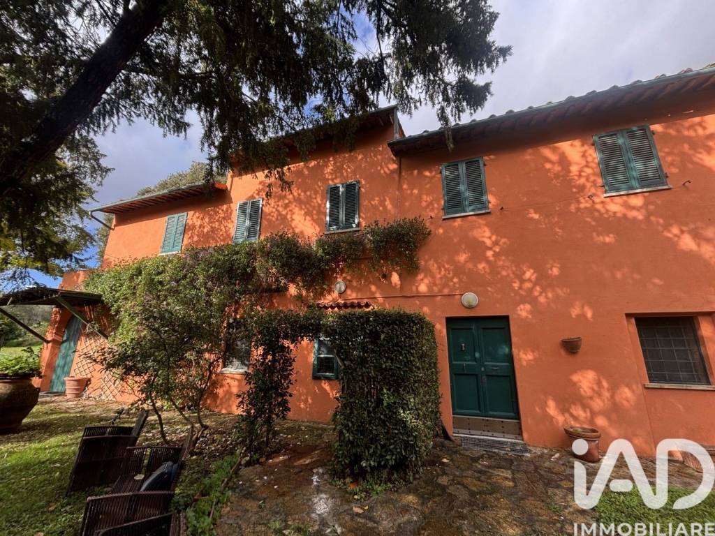 Villa a San giuliano terme in Via Ulisse Dini, 66 - Foto 2