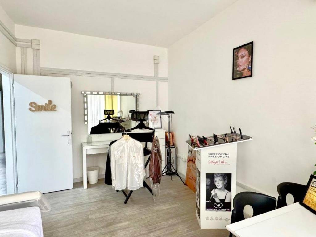 Appartamento a Mondragone in Viale margherita - Foto 4