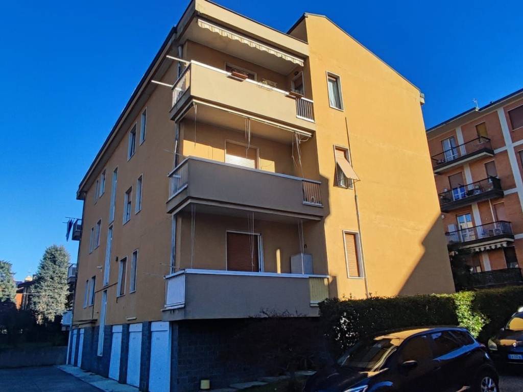 Appartamento a Bernareggio in Via Emilia - Foto 3