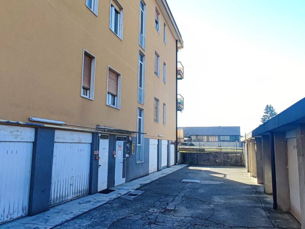 Appartamento a Bernareggio in Via Emilia - Foto 4
