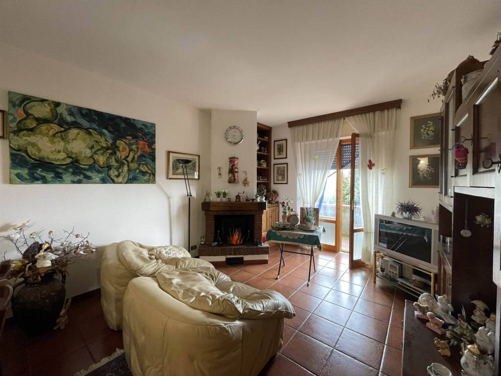 Appartamento a Scansano in via Rossini - Foto 2