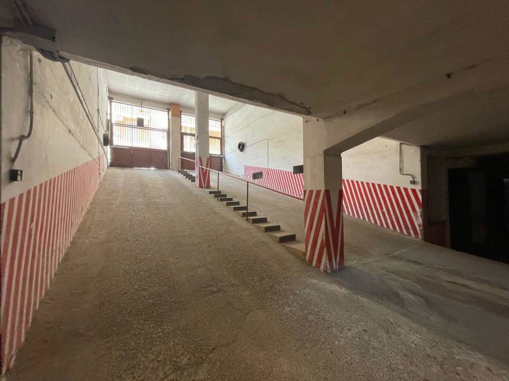 Box / garage a Foggia in VIA GINO ACQUAVIVA - Foto 4