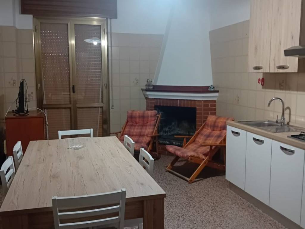 Appartamento a Bovalino in Via Dromo Traversa 3 - Foto 2