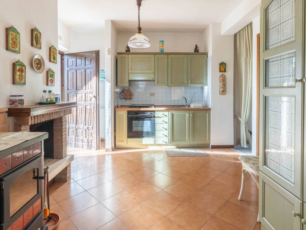 Appartamento a Torricella in sabina in Via Pie' della Terra - Foto 4