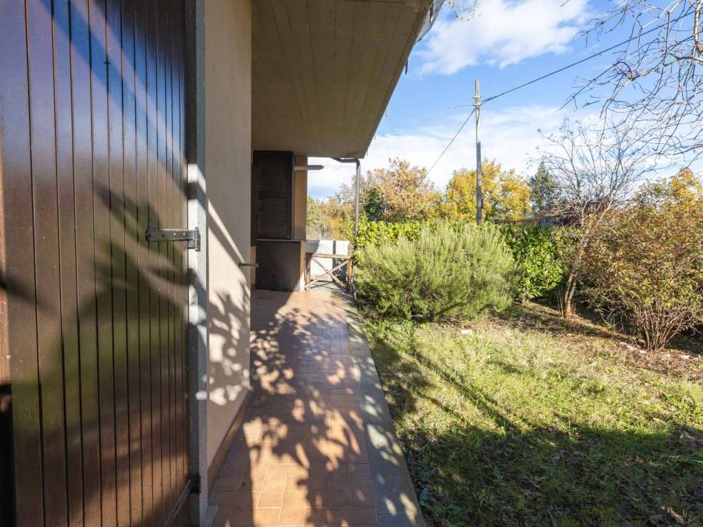 Appartamento a Torricella in sabina in Via Pie' della Terra - Foto 5