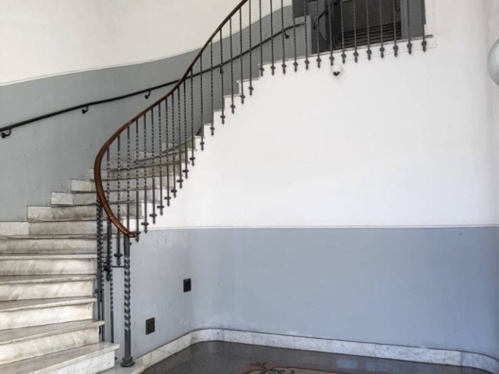 Appartamento a Genova in Via Leonardo Montaldo, 19 - Foto 5