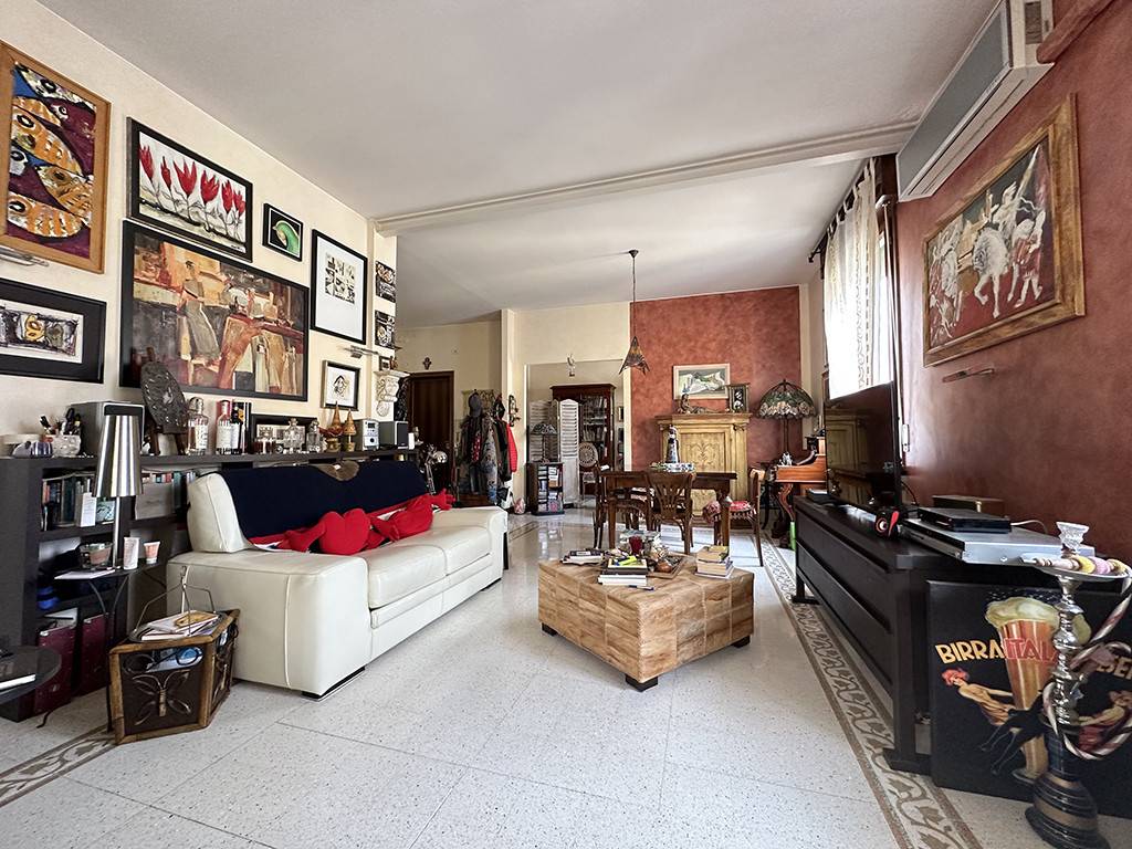 Appartamento a Parma in Strada Nino Bixio - Foto 4