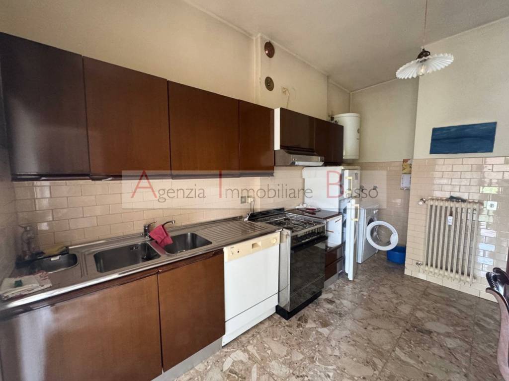 Appartamento a Padova in VIA ALFIERI - Foto 4