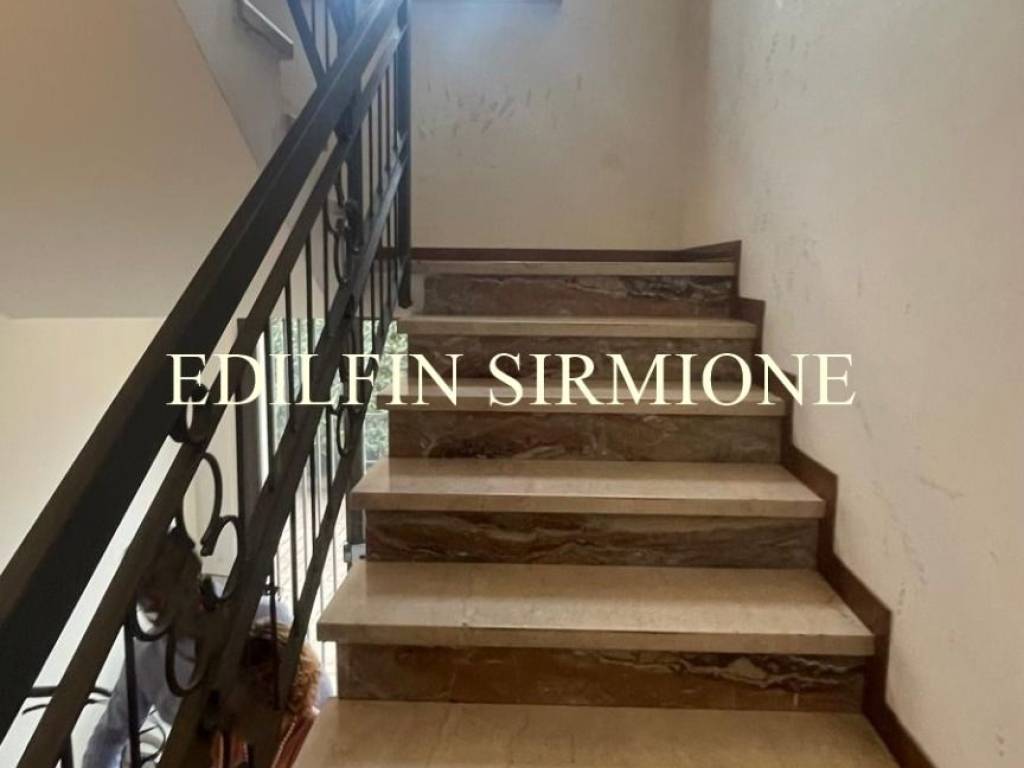 Appartamento a Sirmione in Via Toscana, 14 - Foto 5