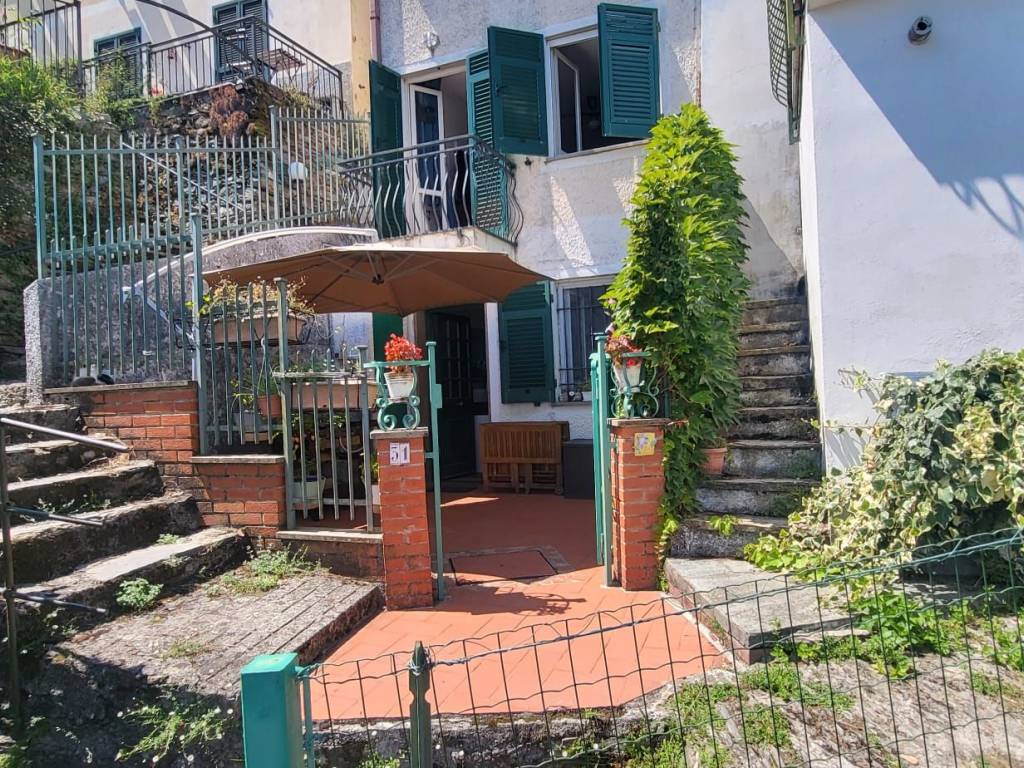 Casa indipendente a San colombano certenoli in Via Oneto, 31 - Foto 2