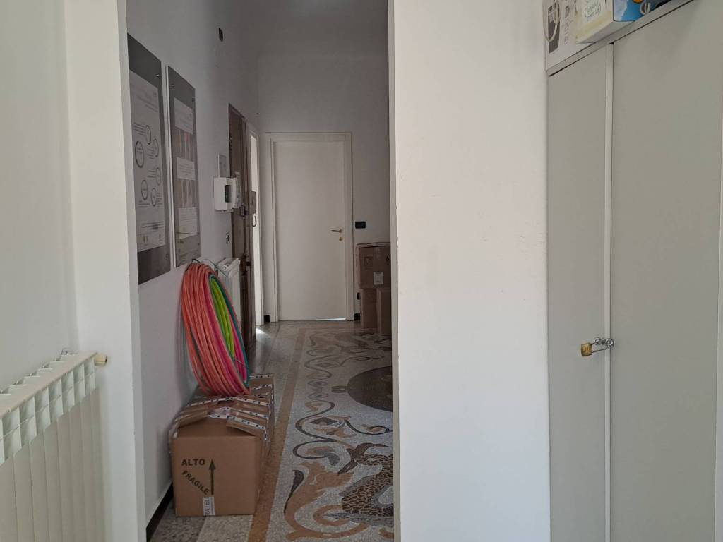 Appartamento a Genova in Piazza Lorenzo Ranco, 3 - Foto 5