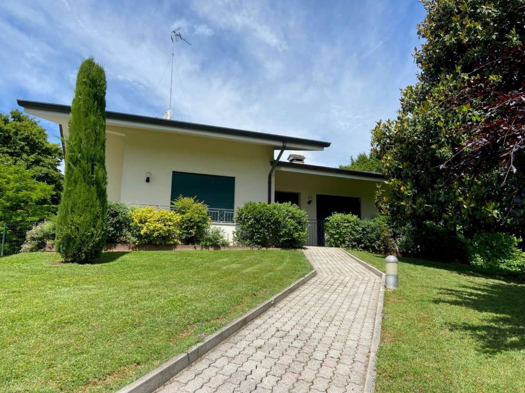 Villa a Brugnera in Via Moret di S. Cassiano, 7 - Foto 2