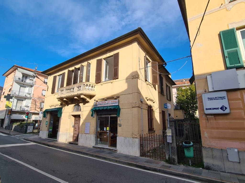 Casa indipendente a Moconesi in Piazza Vittorio Basso - Foto 4
