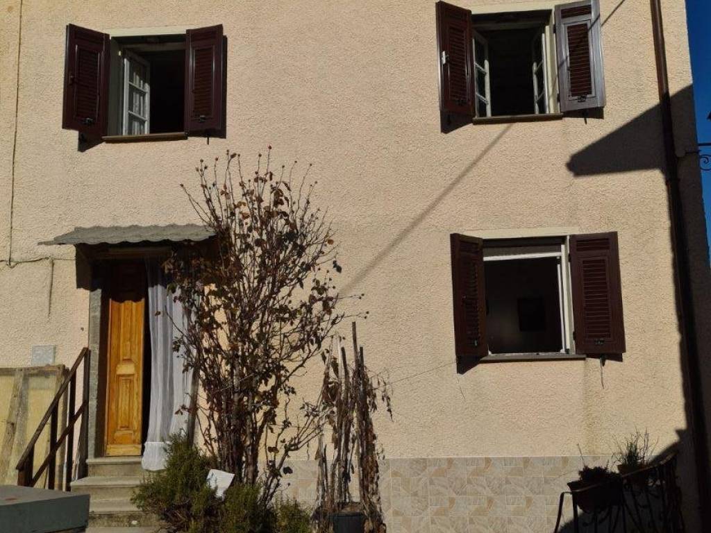 Casa indipendente a Rezzoaglio in Località Magnasco - Foto 2