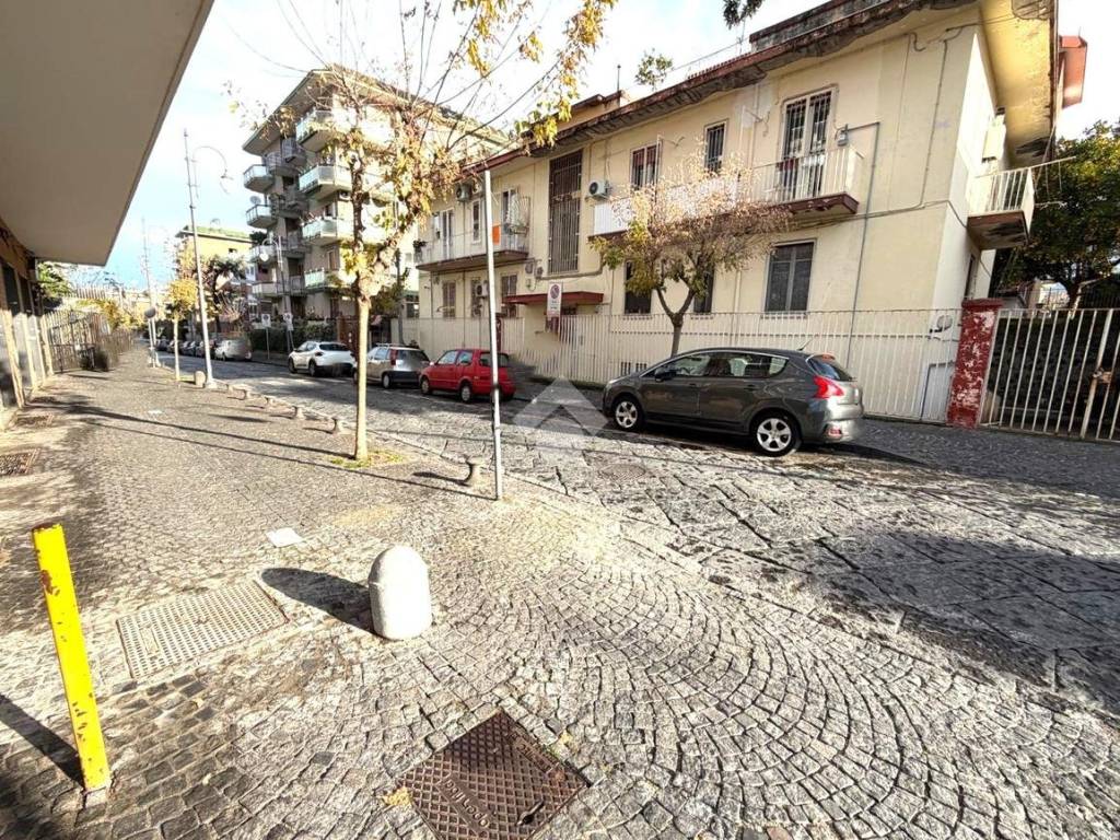 Appartamento a Portici in Via pagliano, 7 - Foto 2
