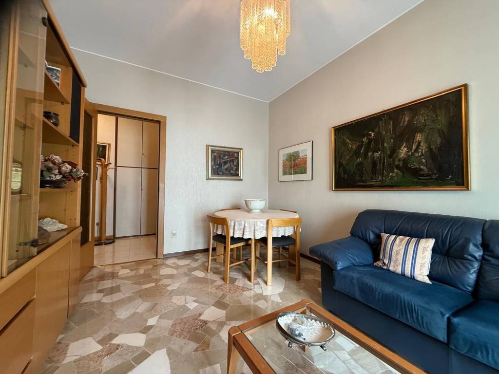 Appartamento a Brugherio in Via Volturno, 80 - Foto 4