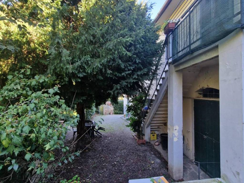 Casa indipendente a Crespina e lorenzana in Via Monte Grappa - Foto 3