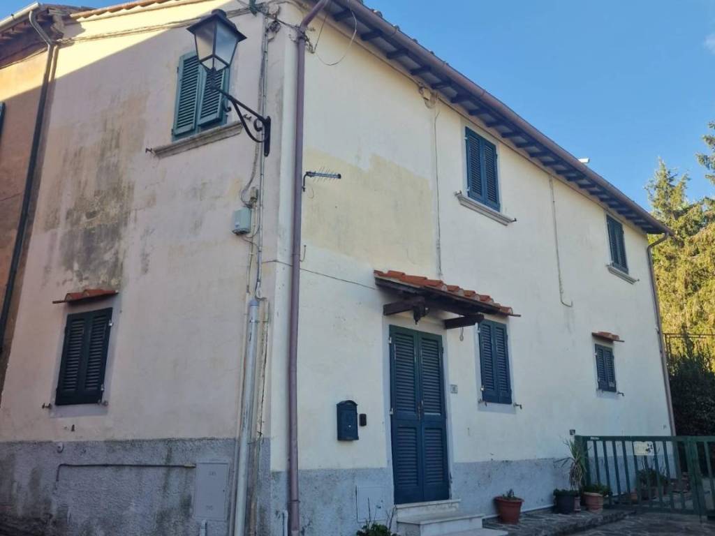 Casa indipendente a Crespina e lorenzana in Via Monte Grappa - Foto 4