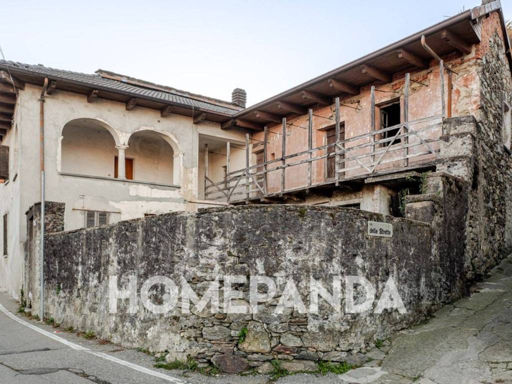 Villa a Omegna in Via Montebuglio - Foto 2