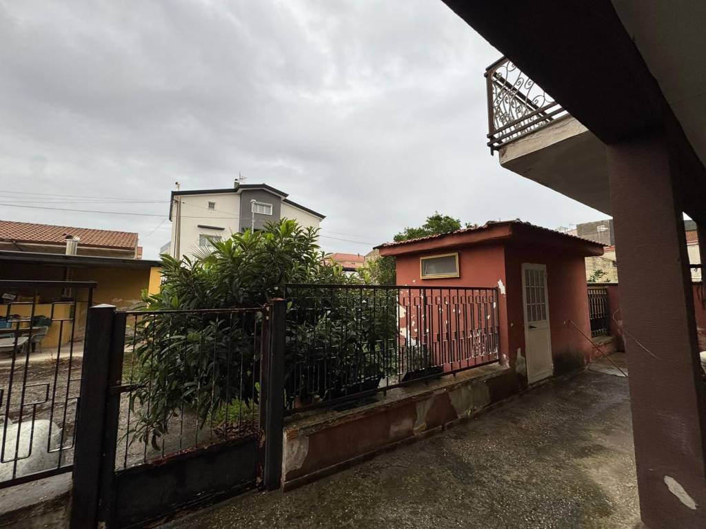 Casa indipendente a Villa literno in Via Vittorio Emanuele III - Foto 3