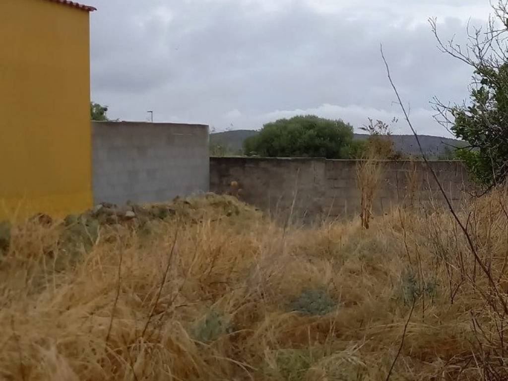 Terreno a Serdiana in Via Is Arroccheddus - Foto 4