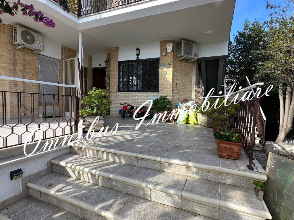 Appartamento a Manfredonia in Strada Litoranea del Sole - Foto 3