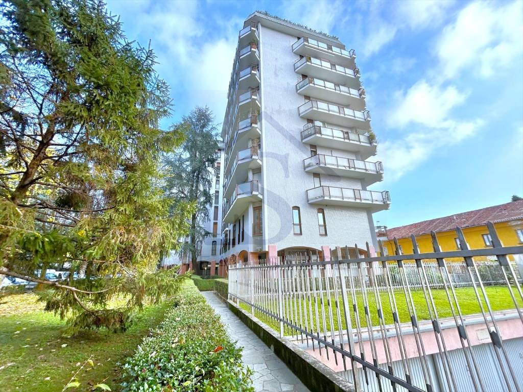 Box / garage a Brugherio in Via Volturno, 80 - Foto 4