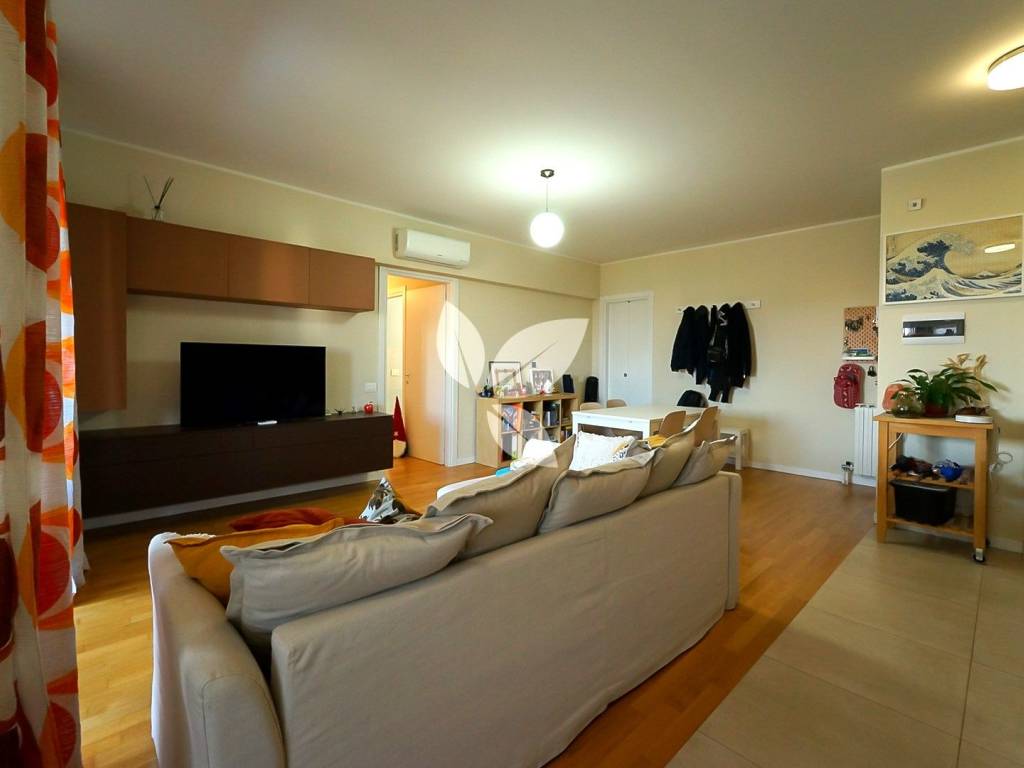 Appartamento a Parma in Piazzale Charles Spencer Chaplin - Foto 3