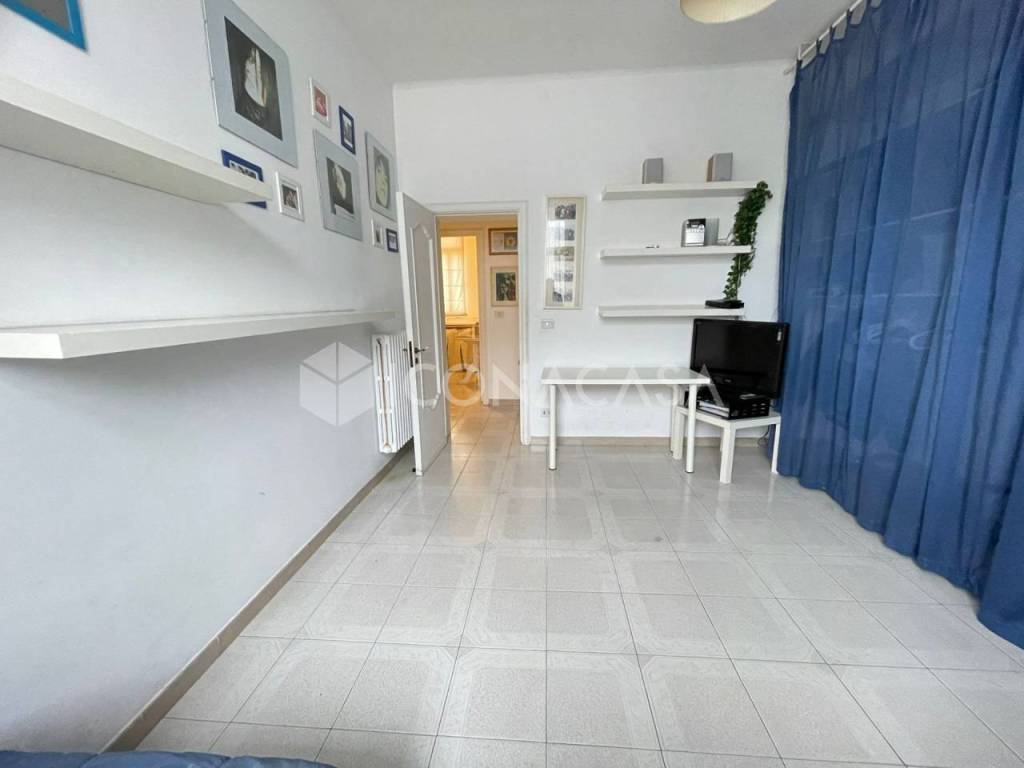 Appartamento a Bari in Via Giulio Petroni, 41 - Foto 4