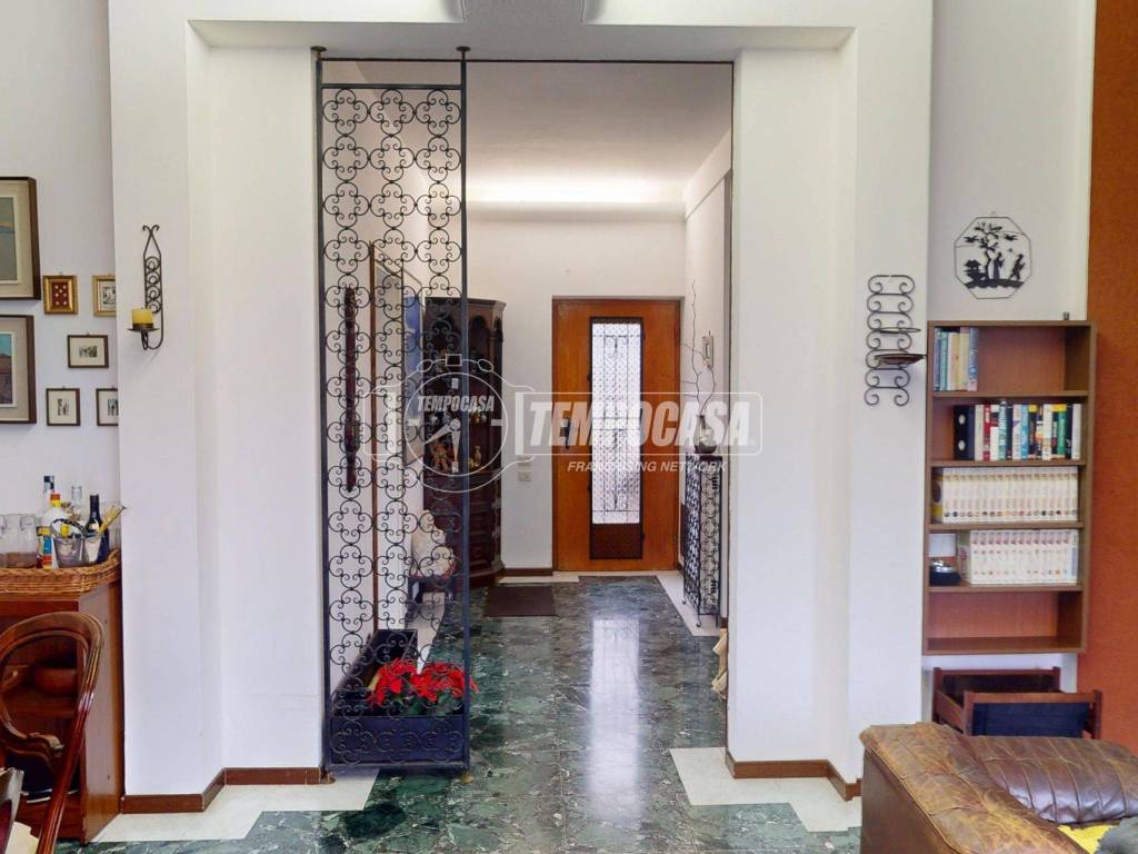 Villa a Como in Via Timavo 2 - Foto 3