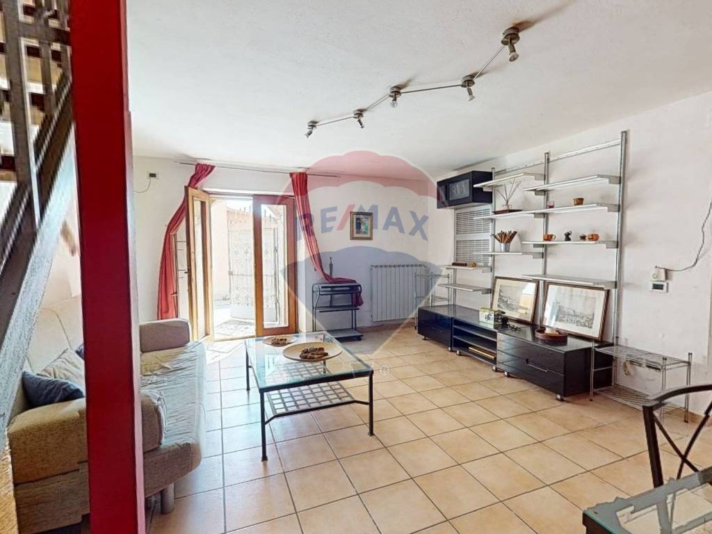 Appartamento a San giuliano terme in Via Cicognini, 29 - Foto 2