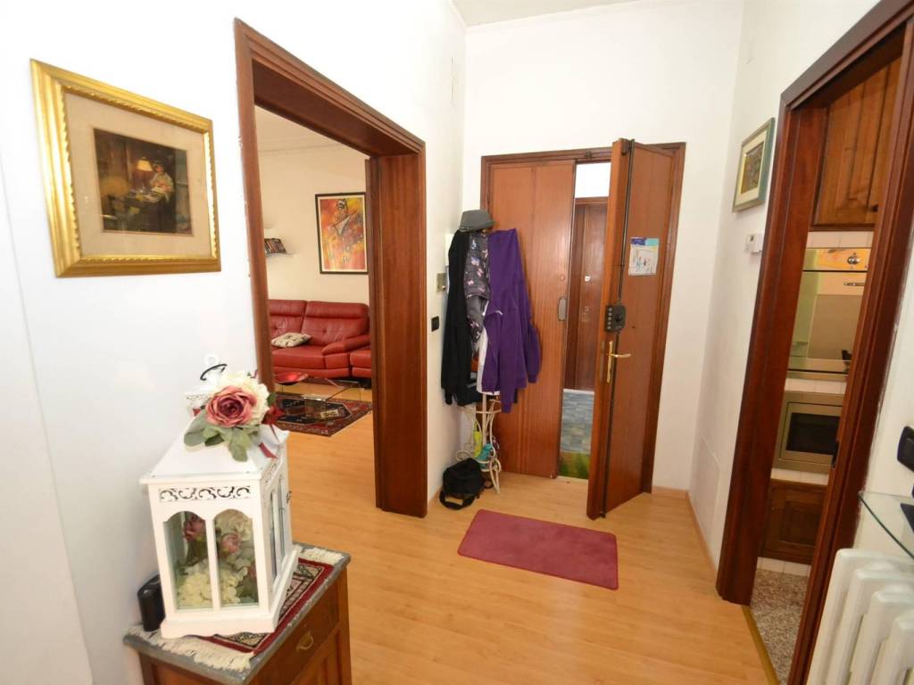 Appartamento a Rosignano marittimo in via Agazzi - Foto 3
