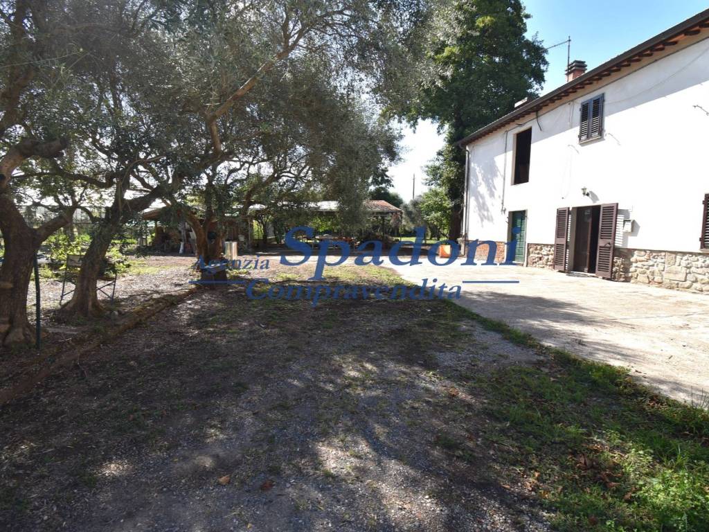 Villa a Pescia in Strada Provinciale di Campo, 37 - Foto 2