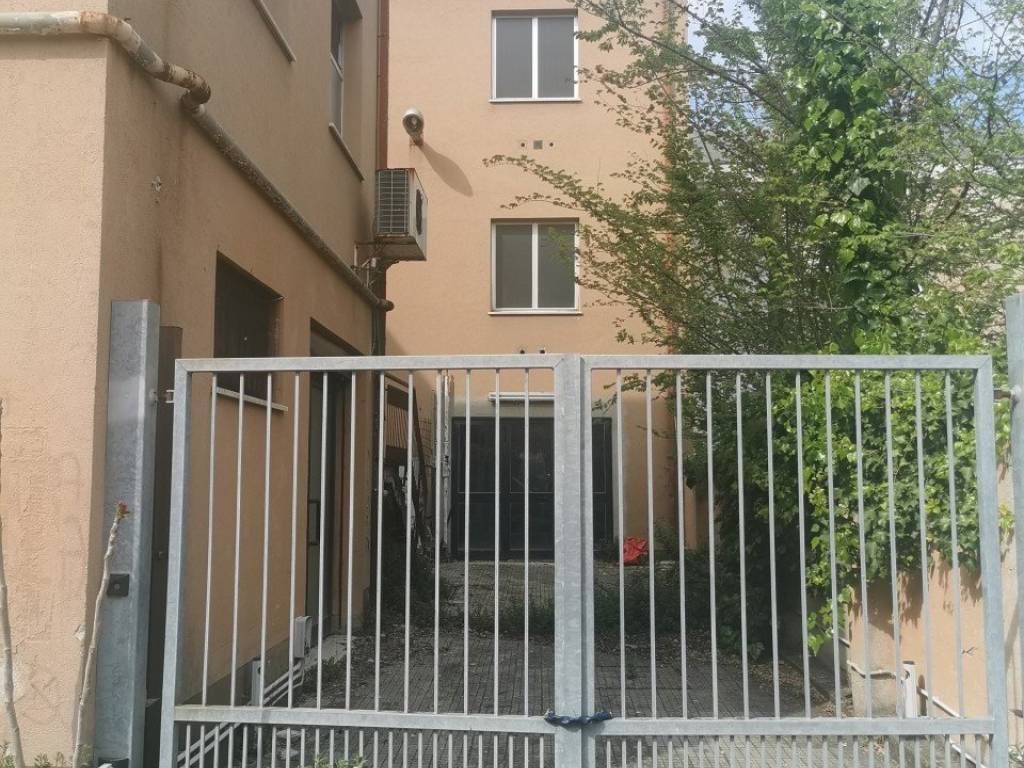Palazzo / stabile a Ancona in Via della Montagnola, 5 - Foto 4