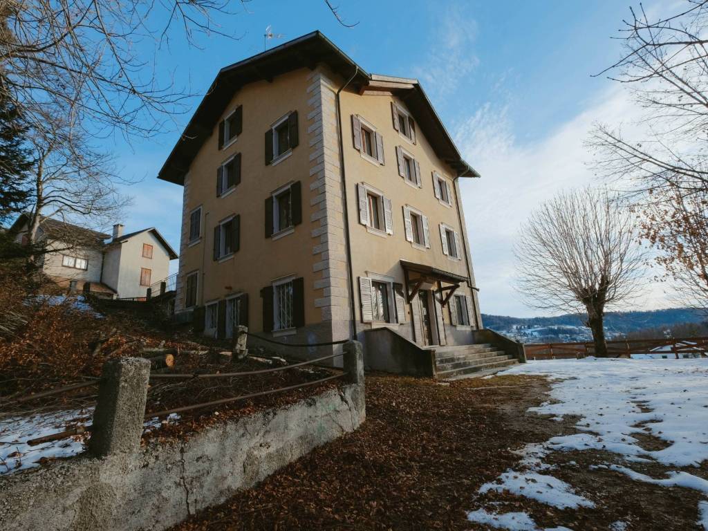 Casa indipendente a Lavarone in Via Trieste - Foto 2