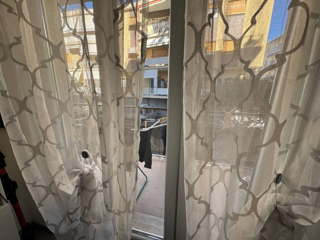Appartamento a Bordighera in Piazza Giuseppe Garibaldi, 39 - Foto 4