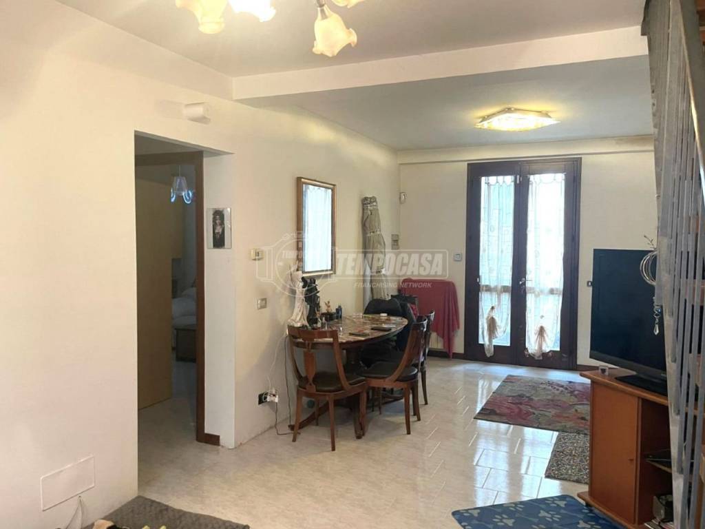 Appartamento a Comazzo in Via Roma 39 - Foto 4