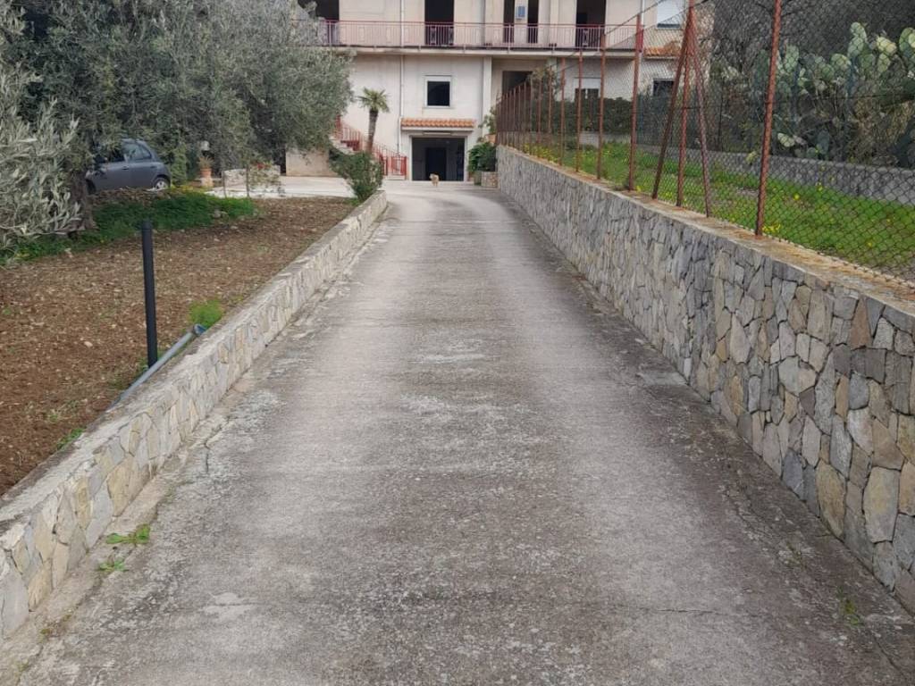 Villa a Cinisi in Via Alcide De Gasperi - Foto 3