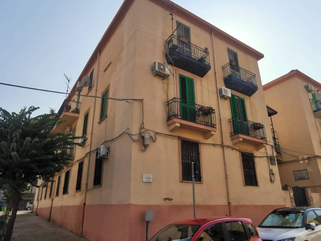 Appartamento a Messina in Via Toscana, 19 - Foto 2