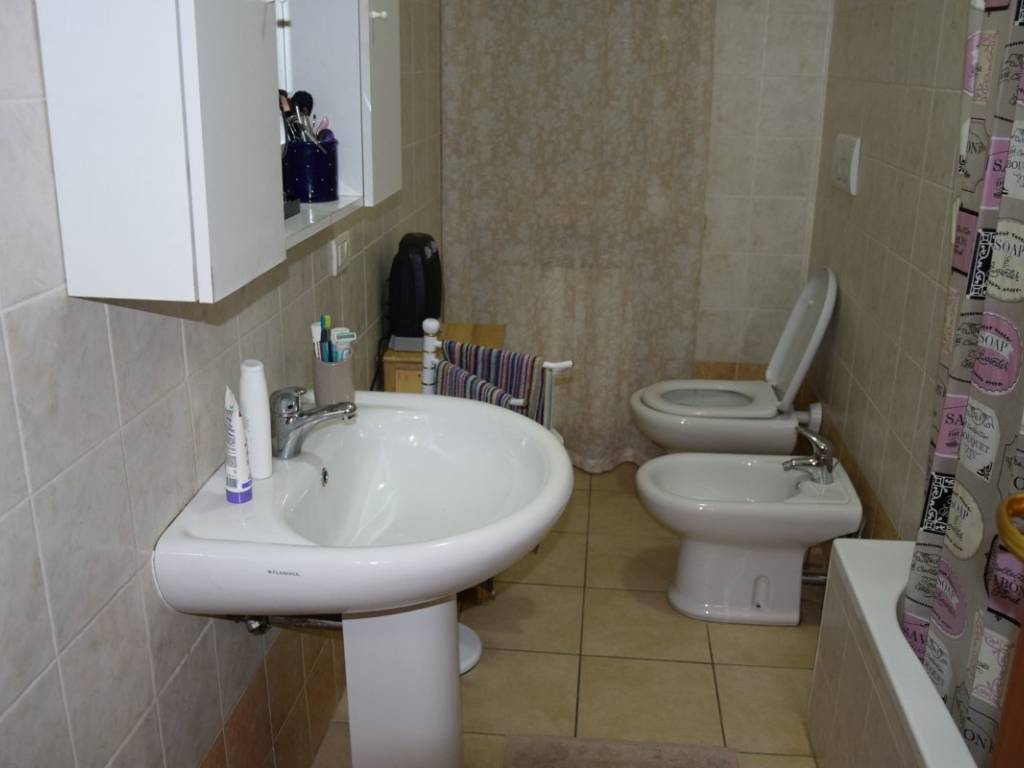 Appartamento a Foligno in Via Gemona - Foto 5