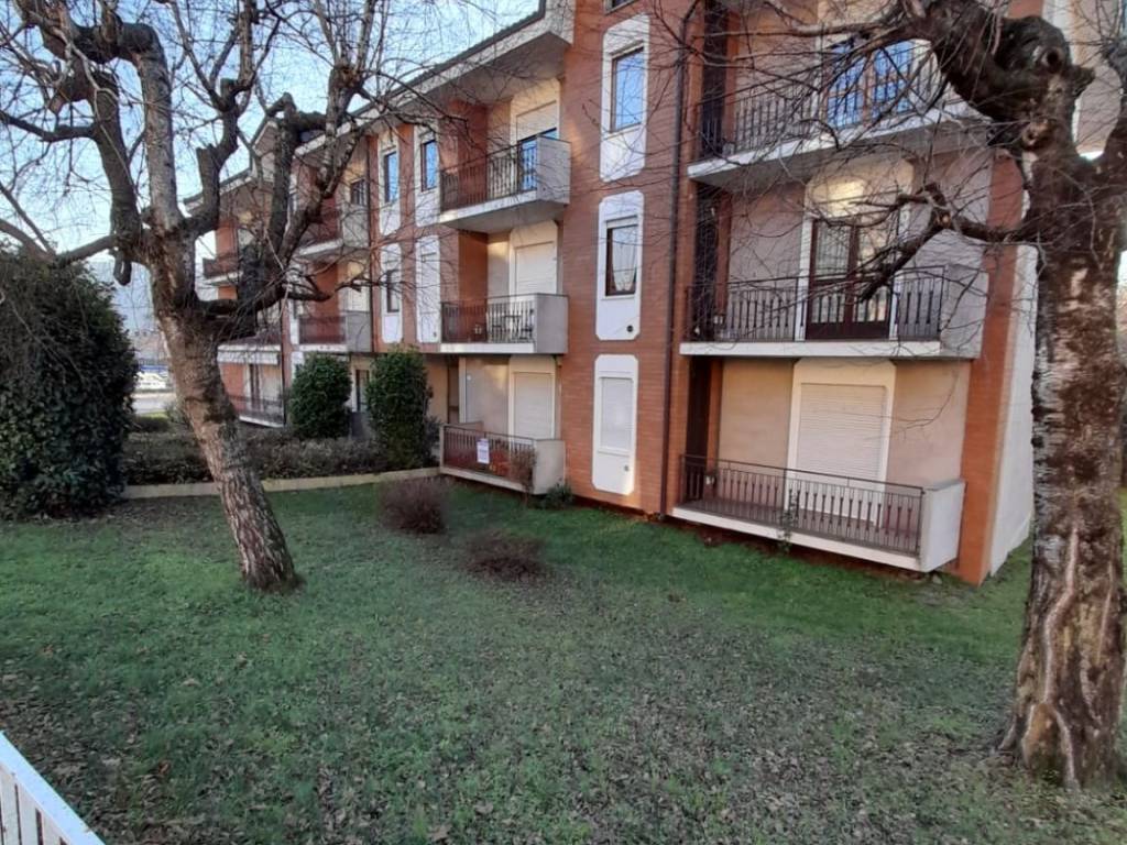 Appartamento a Borgosesia in Via Luigi Lenot, 11 - Foto 4