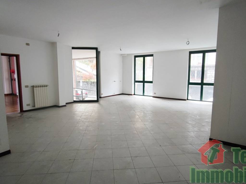 Appartamento a Omegna in Via Tiro a Segno - Foto 2