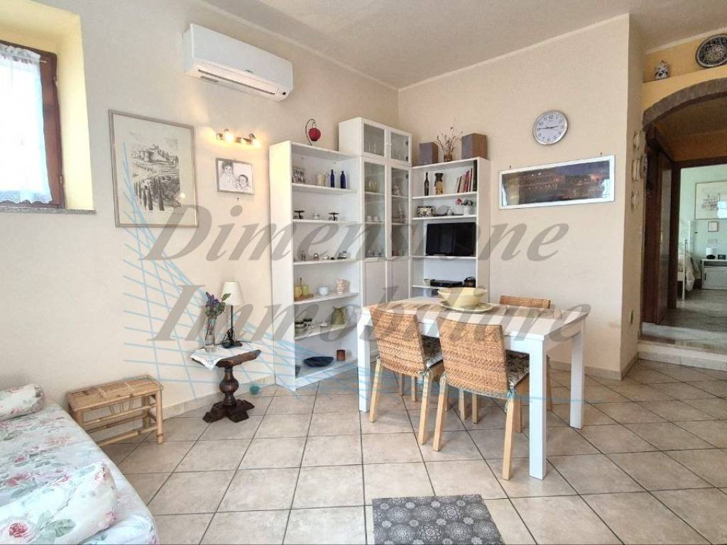 Appartamento a Rosignano marittimo in Via Cesare Battisti - Foto 2