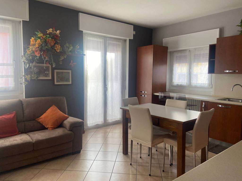 Appartamento a Morbegno in Via Monsingnor Edoardo Danieli - Foto 4