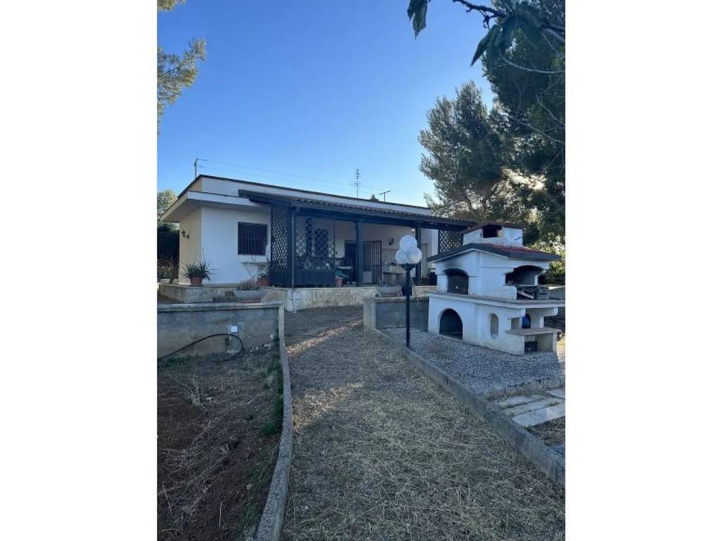 Villa a San vito dei normanni in Contrada Zambardo S.N.C. - Foto 3