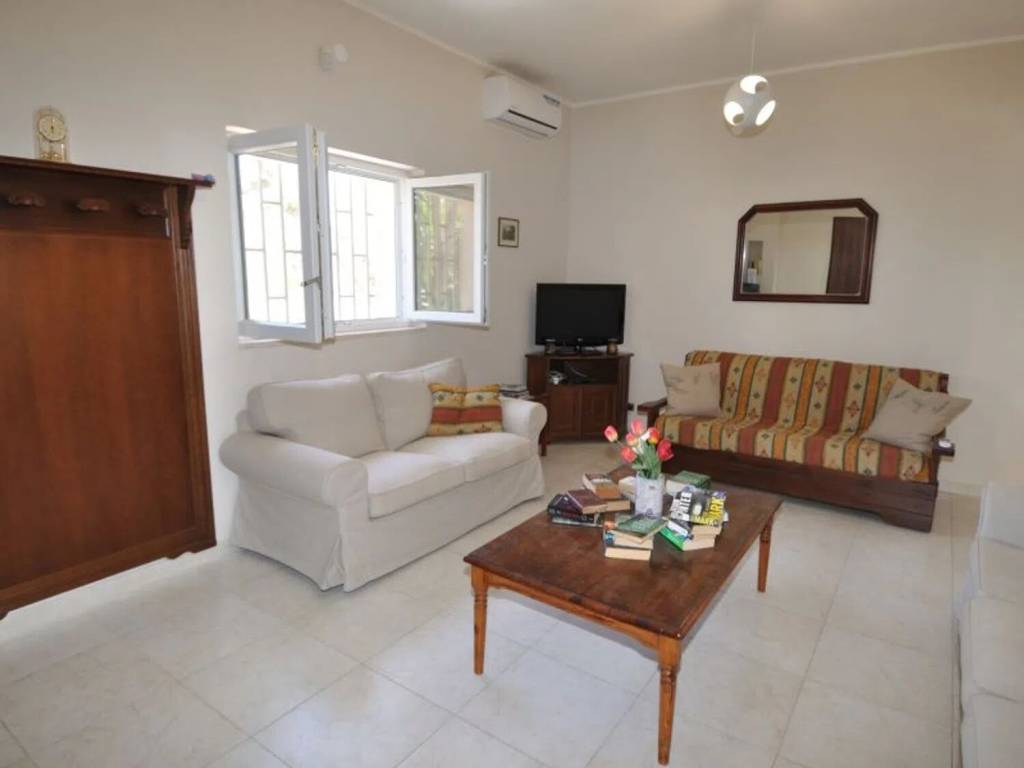 Villa a San vito dei normanni in Contrada Argentieri S.N.C. - Foto 4