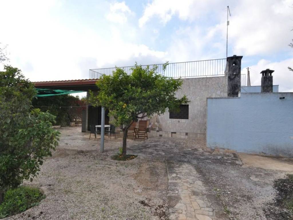 Villa a San vito dei normanni in San Vito Dei Normanni S.N.C. - Foto 4