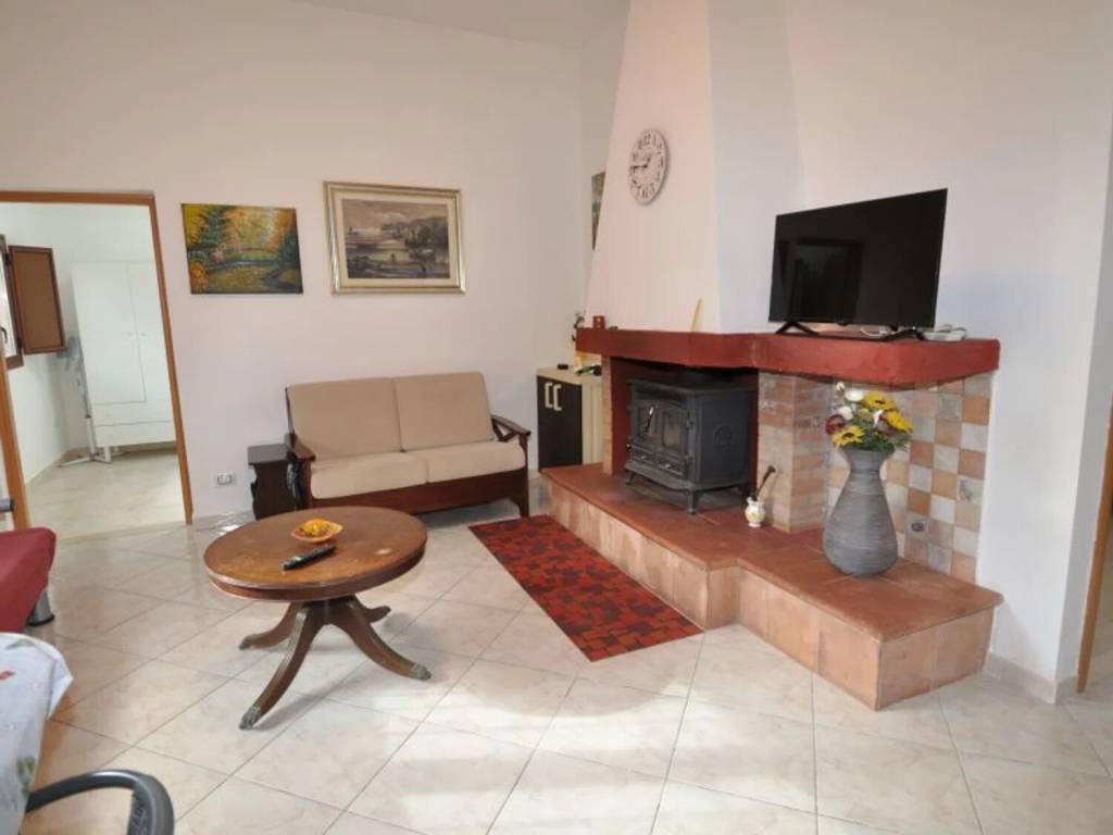 Villa a San vito dei normanni in San Vito Dei Normanni S.N.C. - Foto 5