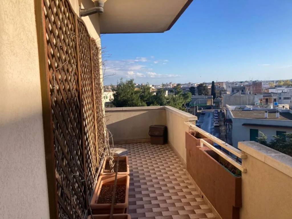Appartamento a Mesagne in Via Nino Bixio S.N.C. - Foto 4