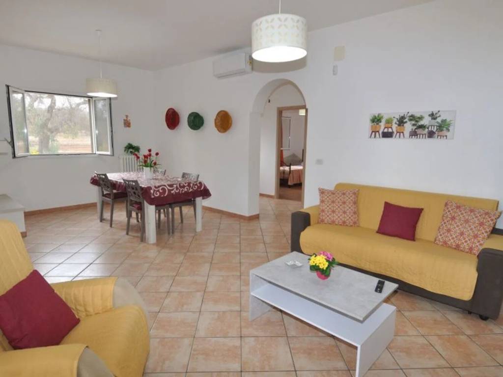 Villa a San vito dei normanni in Contrada Mondescine S.N.C. - Foto 5